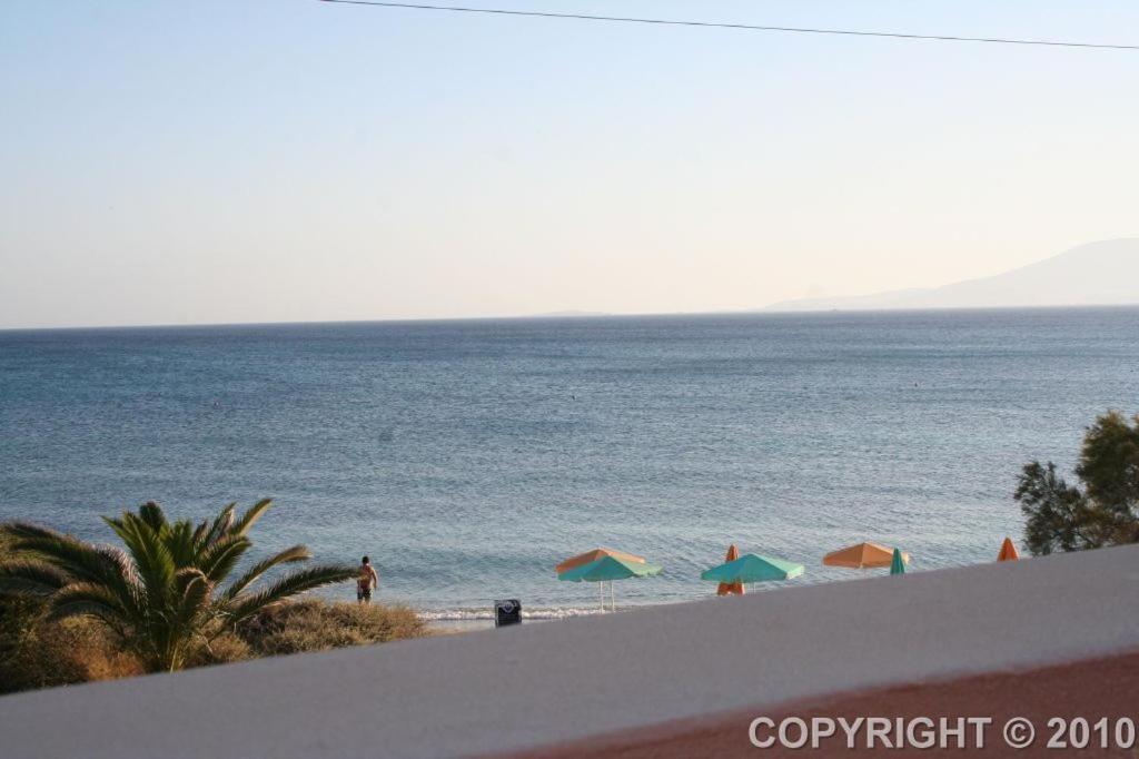 Margaritis Apartments Agia Anna  المظهر الخارجي الصورة