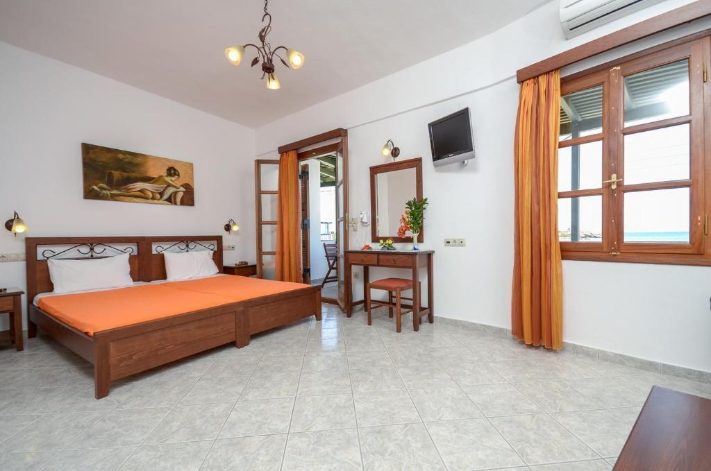 Margaritis Apartments Agia Anna  الغرفة الصورة