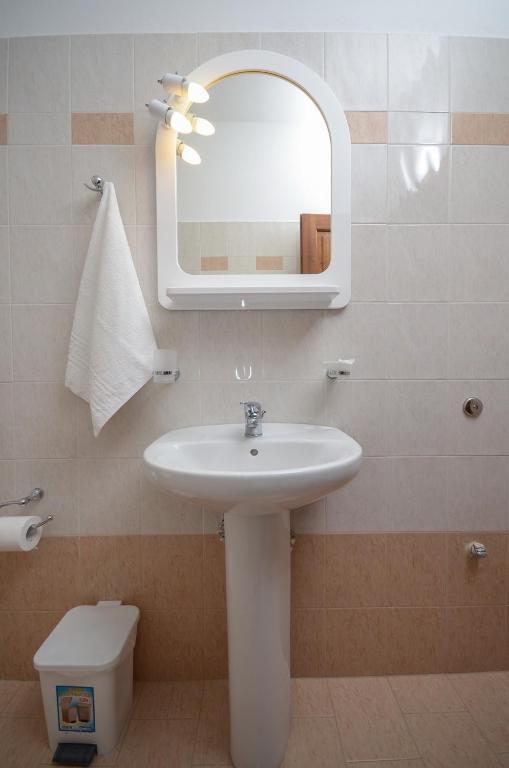 Margaritis Apartments Agia Anna  الغرفة الصورة