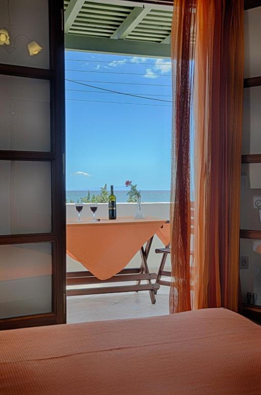 Margaritis Apartments Agia Anna  الغرفة الصورة